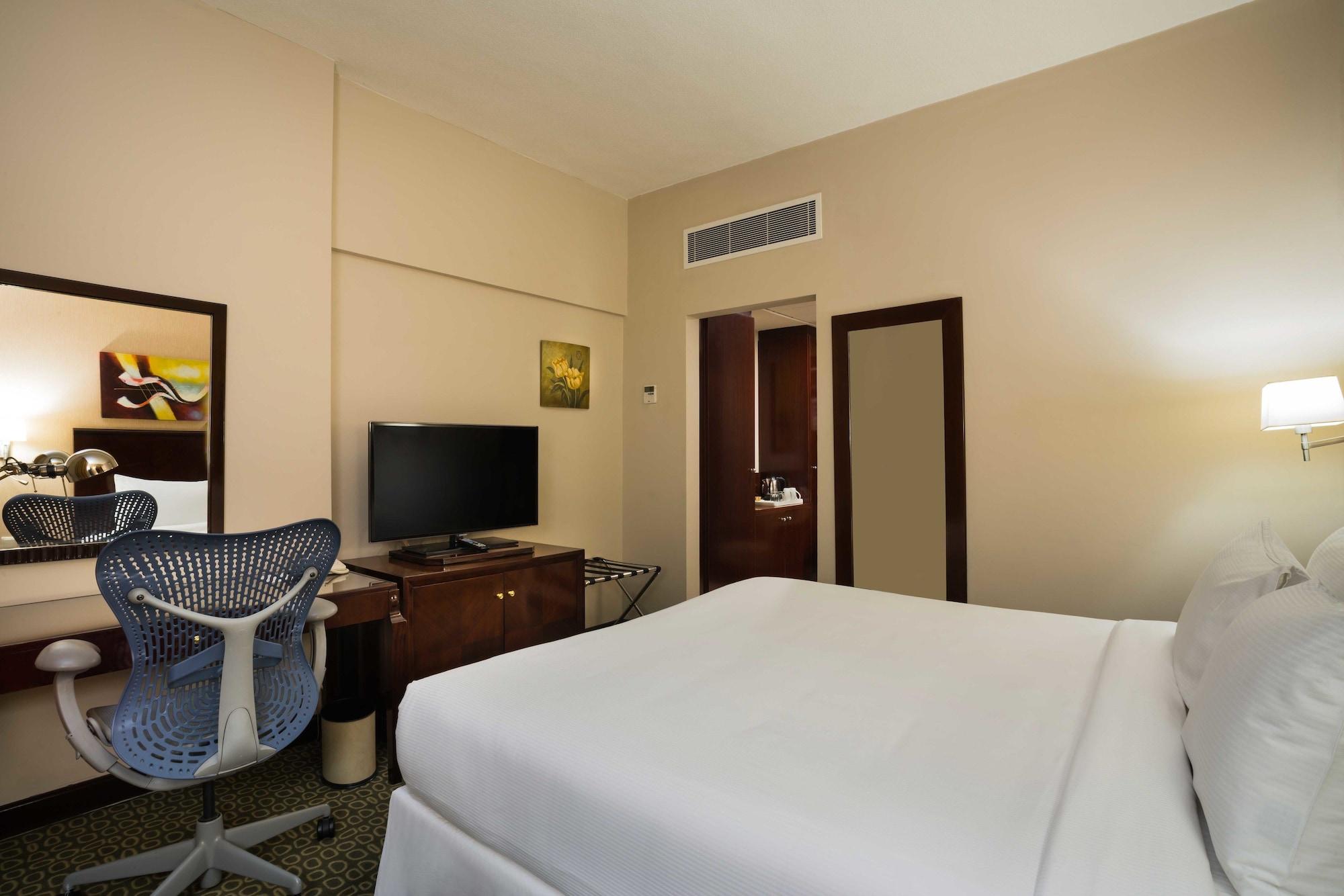 Hilton Garden Inn Riyadh Olaya Екстер'єр фото