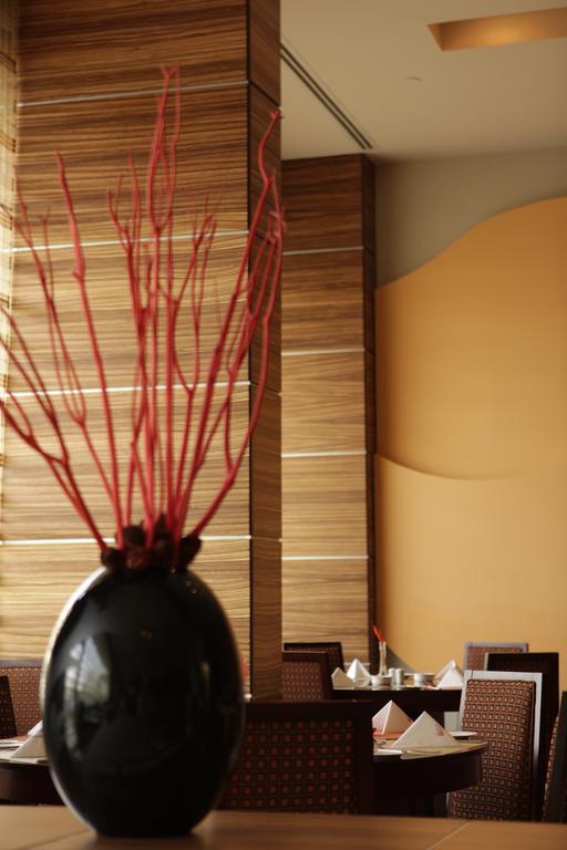 Hilton Garden Inn Riyadh Olaya Екстер'єр фото